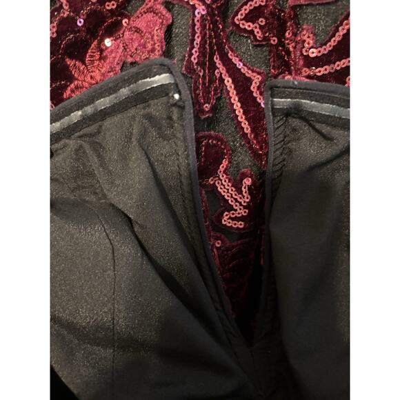 Dress the Population Burgundy Sequin Floral Strapless Gown – Size XS - Picture 14 of 14